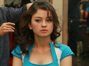 Ssstt... Diam-diam Kimberly Ryder Sudah Punya Pacar