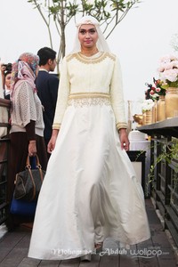 Dian Pelangi Trunk Show 2015 LUMINOORA at The Hermitage Hotel. Menteng. Jakarta. [Foto: Mohammad Abduh/Wolipop]