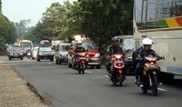 Dari pantauan detikcom Rabu (15/7/2015) mulai dari simpang empat Wangon yang mempertemukan seluruh kendaraan dari Bandung dan Cirebon yang hendak menuju Yogyakarta maupun Semarang terpantau ramai. Kendaraan rata-rata di dominasi oleh roda dua.