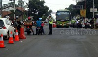 Selepas pasar Jatilawang, kendaraan pemudik dapat berjalan lancar dengan kecepatan sekitar 30 km hingga sebelum memasuki simpang empat Buntu, kendaraan sudah kembali dihadapkan oleh kemacetan yang disebebkan oleh adanya lampu merah yang menhubungkan antara Yogyakarta-Banyumas-Semarang.