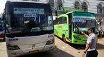 Bus Parkir di Luar Terminal Bikin Macet