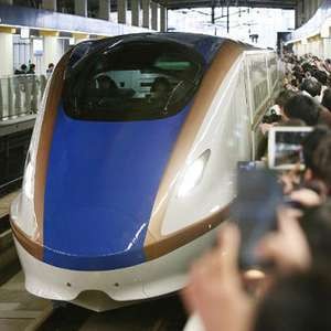 Kereta Magnet Jepang dan China, Berlomba Melayang di Atas Rel