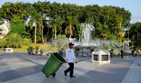 Bagi yang mudik ke Surabaya jangan lewatkan menengok taman-taman di Surabaya