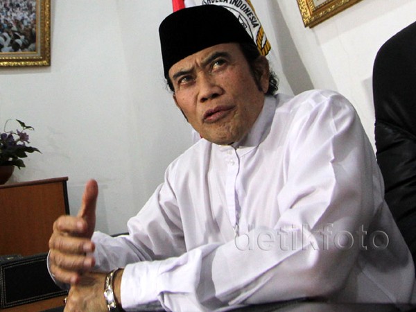 Rhoma Minta Pemerintah Selesaikan Insiden Tolikara