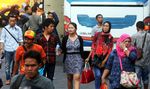 Pemudik Mulai Ramai di Terminal Kampung Rambutan