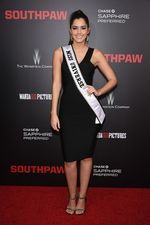 Miss Universe 2014 Paulina Vega Elegan Serba Hitam