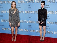 Penampilan Cara dan St. Vincent di red carpet. Dimitrios Kambouris/Getty Images/detikFoto.