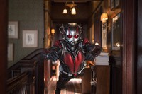 Kekuatan Ant-Man terletak pada kostum yang membuatnya bisa menyusut seperti semut, namun kuat layaknya Hulk. (Dok Marvel Studios)