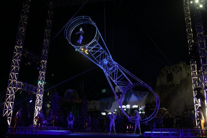 Circus From The East Bikin Trans Studio Makassar Makin Seru!