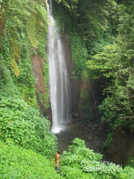 Yang Segar Habis Lebaran, Main Air Terjun di Bogor (2)
