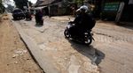 Jalan Raya Nagrak Bogor Rusak Parah