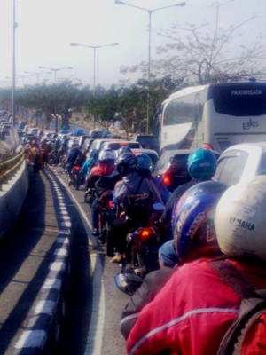 Demi Keluarga