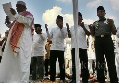 Warga Bogor Gelar Salat Minta Hujan