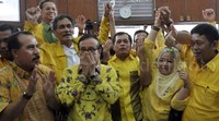 Dari putusan tersebut, Ketua Majelis Hakim mengesahkan Aburizal Bakrie dan Idrus Marham sebagai Ketua Umum dan Sekjen Partai Golkar.