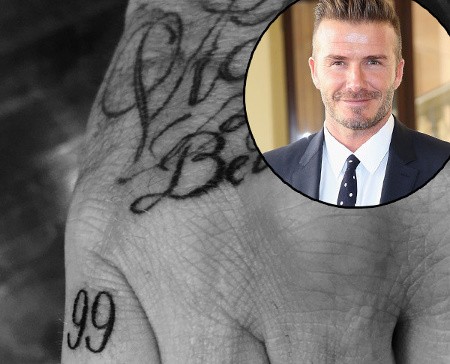 Scarlett Johansson Kini Berambut Merah, Ini Arti Tato Baru David Beckham