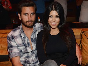 Putus Setelah 9 Tahun, Kourtney Kardashian Lega Tak Nikahi Scott Disick
