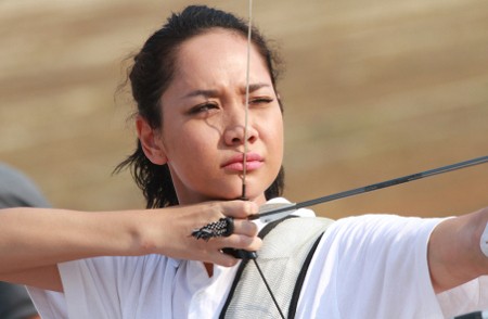 Perankan Atlet Panah, BCL Rela Cedera