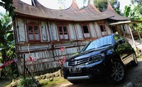 Perjalanan di tengah malam memasuki provinsi Palembang, pengendara menyusuri kecamatan Lahat, Tebing Tinggi, Lubuk Linggau, dengan topografi jalan yang berliku dan menanjak serta diselimuti hutan lebat. Dengan kemampuan akselerasi SGV yang tidak terlalu istimewa, SGV tetap mampu melakukan manuver dengan baik dalam melewati medan jalan yang rawan kecelakaan dan 'kejahatan' ini.