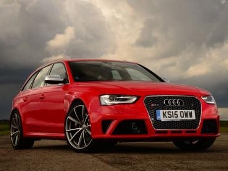 Audi RS4 Terbaru Pakai Turbo Listrik