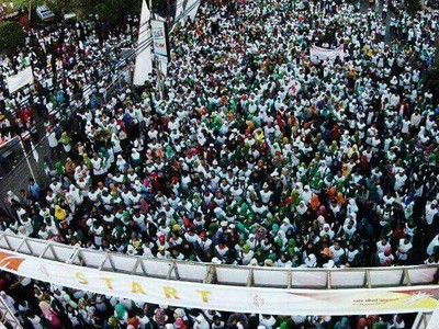 Belasan Ribu Warga Ikuti Jalan Santai Muktamar Muhammadiyah