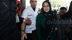 Gubernur Gatot dan Evy Datang ke KPK