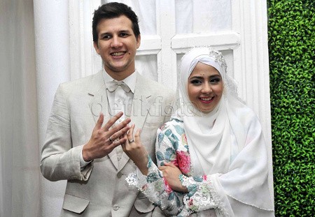 Pisah Saat Lebaran, Muncul Rumor dalam Rumah Tangga Stuart dan Risty Tagor