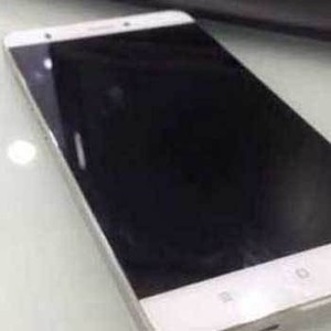 Xiaomi Mi 5 Tampil Seksi Tanpa Bezel