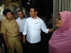 Mentan Mau Borong Beras, Pengusaha Penggilingan Menolak