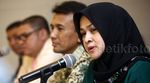 Gatot dan Evy Berikan Keterangan