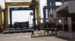 Pekerja Demo, Tanjung Priok Lumpuh