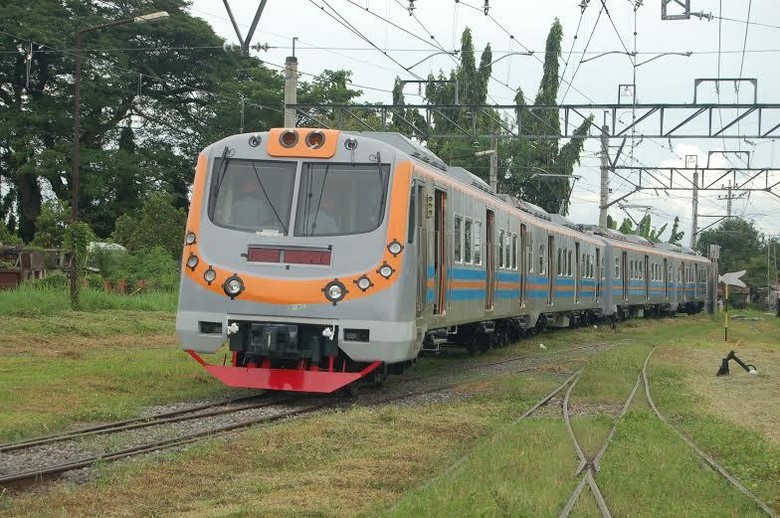 Ini Penampakan Kereta Listrik Made in Madiun