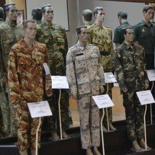 Penjahit Zara dan Uniqlo Asal Solo Cari Utang Rp 5,4 Triliun