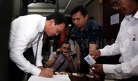 Sebelumnya, Ahok mengaku siap memberi keterangan untuk di-BAP. Sebab sebelum ini semua data-data yang dibutuhkan pihak penyidik sudah diberikannya terlebih dulu.     