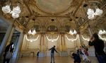 Melihat Museum Musee d'Orsay di Prancis