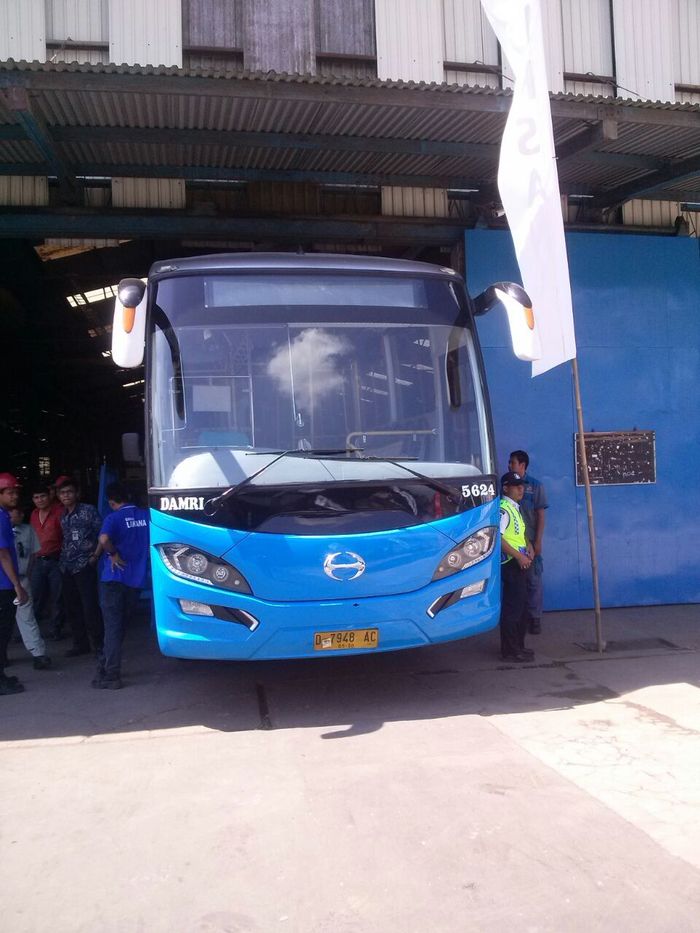 Ini Penampakan Bus Bantuan Pemerintah yang Dijajal Jonan