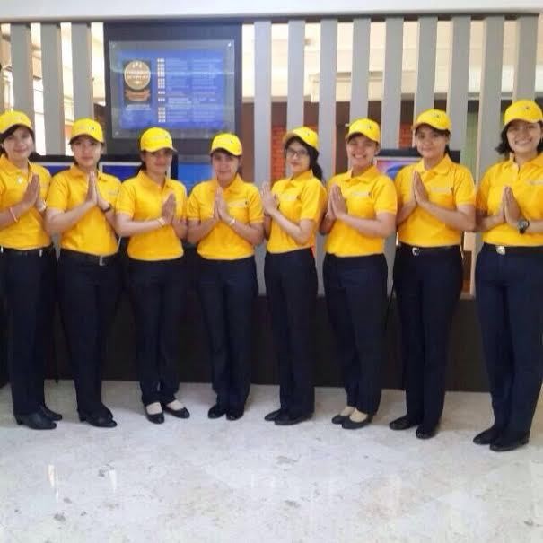 Merokok Sembarangan di Bandara Soetta, Awas Ditegur Perempuan Cantik