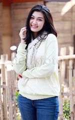 Aura, si Calon Notaris Cantik