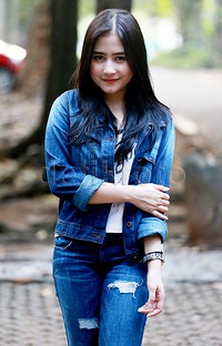 Prilly saat ditemui di lokasi syuting di Buperta Cibubur, Jakarta Timur, Selasa (28/7/2015).