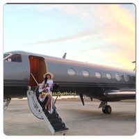 Syahrini saat tiba di Monako. (Instagram/princessyahrini)