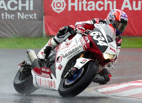 Stoner Celaka di Suzuka, Honda Minta Maaf