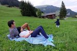 Bikin Iri! Titi Kamal dan Christian Sugiono Mesra di Swiss