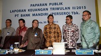 Bank Mandiri memberikan paparan publik kinerja Triwulan II/2015 di Plaza Mandiri, Kamis (30/7/2015).