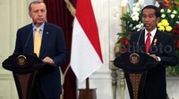     Jokowi dan Erdogan memberikan keterangan pers usai pertemuan.