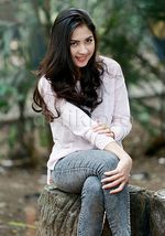 Aih, Jessica Mila Lagi Bengong Aja Tetap Cantik