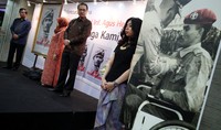 Agus Hernoto merupakan seorang pejuang pasukan komando yang rela mengorbankan jiwa dan raga untuk menjaga NKRI di beberapa wilayah konflik yang pernah terjadi di Indonesia.