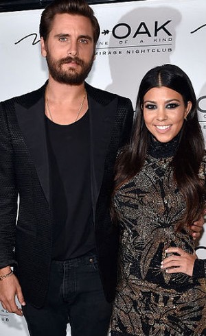 Pasca Diselingkuhi, Kourtney Kardashian Menyesal Putuskan Scott Disick