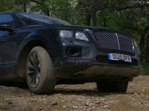 Bentley Bentayga Diuji di Lintasan Offroad
