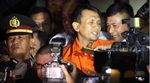 Gubernur Gatot dan Istri Ditahan KPK