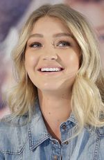 Double Denim Style ala Gigi Hadid
