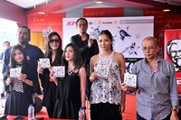 Pasto menggandeng beberapa artis dan pesinetron yang tengah naik daun di layar televisi di album terbarunya yang diproduseri Maia Estianty. Pool/Noel/detikFoto.